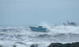 Chuyên gia cảnh báo mưa dông, gió mạnh bao trùm nhiều vùng biển phía Nam, sóng cao trên 2m
