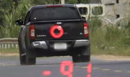 Chạy 91 km/h ở đoạn đường giới hạn 50 km/h, nam tài xế không có bằng lái tăng ga bỏ chạy