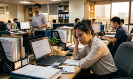Cảnh báo nguy cơ ngừng tim đột ngột ở người trẻ làm việc văn phòng trong những ngày nắng nóng