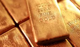 Giá vàng sáng 20/7 lại thủng 4.000 USD
