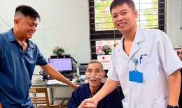 Giành lại sự sống cho người đàn ông ngừng tuần hoàn ngoại viện