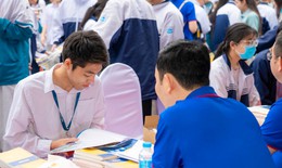 Hàng chục nghìn hồ sơ tuyển sinh vướng dữ liệu sẽ phải hoàn thiện trước 17h ngày 24/7