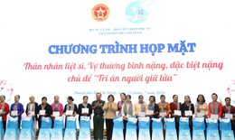TPHCM tri ân thân nhân liệt sĩ, vợ thương binh nặng