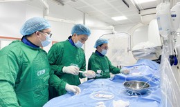 Làm chủ kỹ thuật can thiệp mạch máu não, Bệnh viện ĐKTP Vinh mở thêm cơ hội sống cho người bệnh đột quỵ