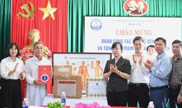 Bộ trưởng Đào Hồng Lan thăm, động viên cán bộ y tế cơ sở tỉnh Quảng Trị