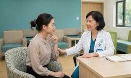 Tiêm phòng HPV rồi có cần khám tầm soát ung thư cổ tử cung không?