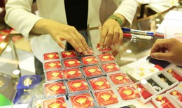 Chốt giá vàng hôm nay ngày 28/7 đồng loạt giảm rất mạnh