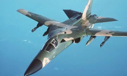 A-6 Intruder với F-111 Aardvark: Đâu là máy bay tấn công đáng gờm nhất của Mỹ?