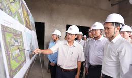 Thứ trưởng Thường trực Vũ Mạnh Hà: Cà Mau cần phát triển hệ thống y tế cân bằng giữa 3 cấp chăm sóc