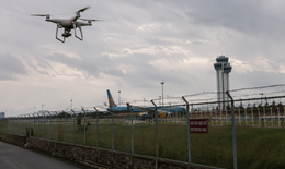 UAV xâm nhập sân bay xử lý thế nào, ai chịu trách nhiệm?
