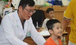 TPHCM tăng tốc khám sức khỏe cho học sinh và người lao động