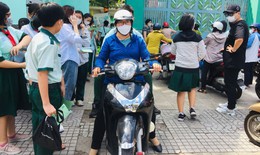 Giao xe cho con chưa đủ tuổi, cha mẹ có thể bị phạt