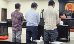 Cựu hiệu trưởng hầu tòa vì 'ăn chặn' tiền A80 của hơn 900 sinh viên