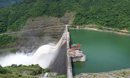 Nghệ An chủ động ứng phó mưa lũ, thủy điện Bản Vẽ điều tiết nước