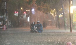 Miền Bắc tái diễn mưa dông