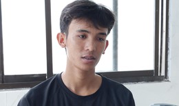 Bí ẩn thi thể người bán vé số phân huỷ ở bụi cỏ ven đường biên giới
