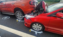 Cục CSGT: Chỉ xử lý lái xe 'cố ý' không giữ khoảng cách, bám đuôi xe trước