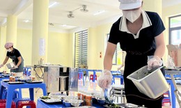 Các trường học ở Hà Nội không được trực tiếp lựa chọn đơn vị cung cấp thực phẩm, suất ăn học đường