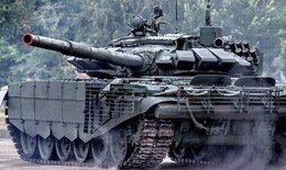 Loạt xe tăng T-90M và T-72B3M Nga 'khoác áo giáp' sẵn sàng xuất kích