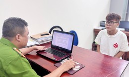 Đang ngồi uống nước thì bị chém trọng thương