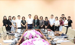 Mở rộng hợp tác để hoàn thiện chính sách, thúc đẩy đổi mới về thiết bị y tế