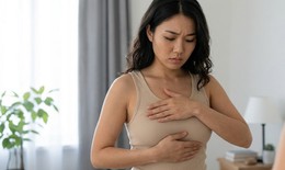 8 dấu hiệu cảnh báo sớm ung thư vú mà mọi phụ nữ nên biết