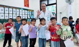 Bệnh viện Hoàn Mỹ Vinh đưa bác sĩ đến với người dân vùng biên
