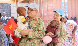 Khoảng lặng xúc động trước ngày lính mũ nồi xanh Việt Nam rời Nam Sudan