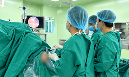 Phẫu thuật phục hồi khớp giả xương đòn sau 7 năm
