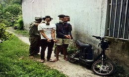 Nhóm Giàu, Sang, Phát cướp xe điện