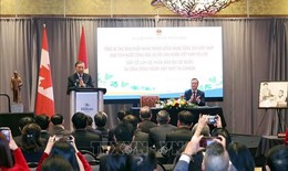 Tổng Bí thư, Chủ tịch nước Tô Lâm gặp gỡ cán bộ, nhân viên Đại sứ quán và cộng đồng người Việt Nam tại Canada
