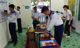 Giữa trùng khơi, Trường Sa rộn ràng trước giờ khai giảng