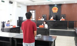 Trả hồ sơ vụ bán 458 đôi giày giả nhãn hiệu Nike và Adidas