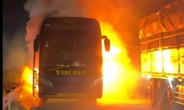 Xe khách cháy trên cao tốc Cam Lâm - Vĩnh Hảo, một người tử vong