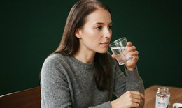 Có nên bổ sung biotin để kích thích mọc tóc?