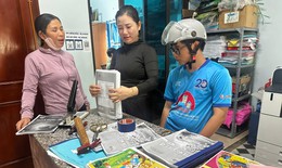 Thiếu sách giáo khoa, phụ huynh phải bỏ tiền gấp 2-3 lần mua bản photo