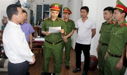 Nghệ An: Bắt khẩn cấp 1 cán bộ Ban Dân tộc tỉnh tham ô tài sản