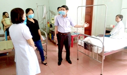 Sau bão, lũ, không chủ quan với dịch