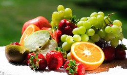 Mẹo rửa hoa quả loại bỏ hóa chất