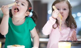 5 điều đơn giản dạy trẻ thói quen ăn uống lành mạnh
