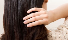 Ăn gì cho tóc và móng chắc khỏe?