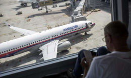 Người thân của hành khách vụ MH370 lần đầu tiên đâm đơn kiện