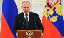 Putin: Không ai có thể hăm dọa hay cô lập Nga