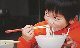 Chế độ dinh dưỡng ở trẻ em mắc các bệnh lý mạn tính