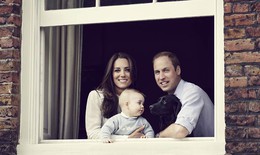 10 giây phút đáng yêu nhất của William và Kate