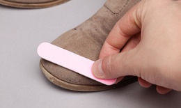 5 mẹo hay giúp bạn giữ giày da lộn luôn sạch mới