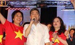 Đàm Vĩnh Hưng, Ngọc Sơn hát về biển đảo tại Đức