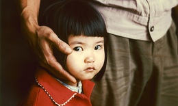 Ám ảnh ánh mắt trẻ Việt thời chiến qua ống kính nhiếp ảnh gia Đức