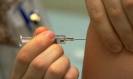 Cứu sống một trường hợp bị sốc phản vệ sau tiêm vắc-xin
