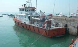 Cứu ngư dân nghi bị nhồi máu cơ tim trên biển Hoàng Sa